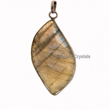 Labrodrite full flash eye shape Faceted Pendants