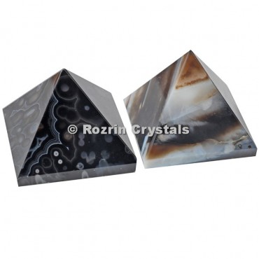 Black Onyx Pyramid