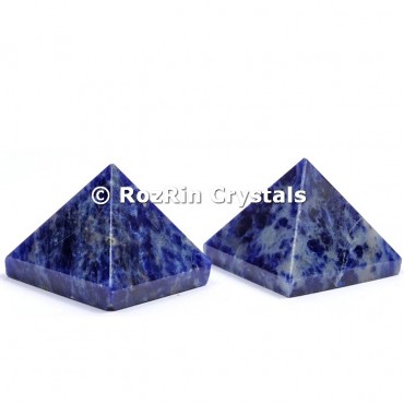 Sodalite Pyramid