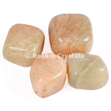 Cream moonstone Tumbled 