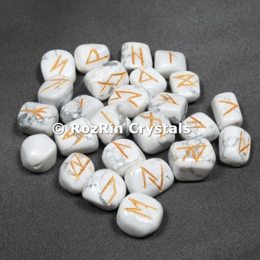 Howlite  Rune Set