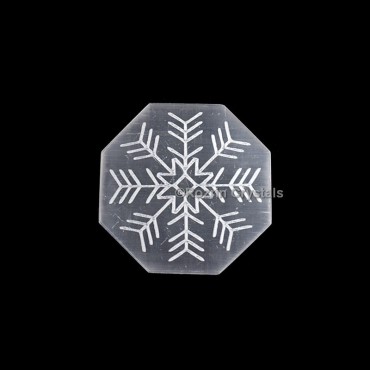 Leaf Design Selenite Charging Plate