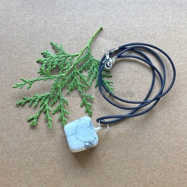 Howlite Tumbled Stone Necklace